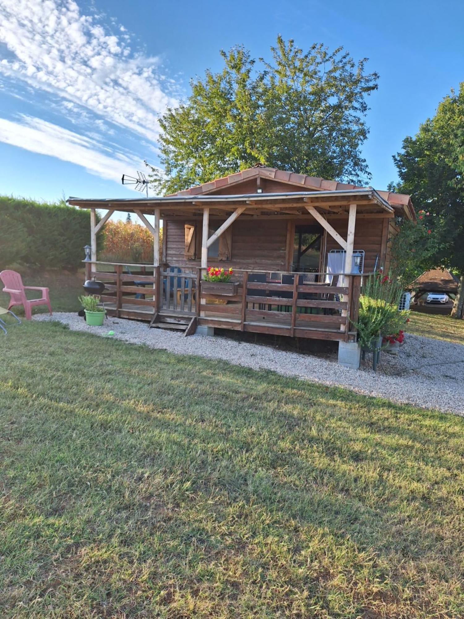 Le Chalet Douillet Saint-Genies Eksteriør billede